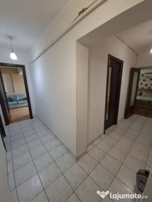 Apartament, 2 camere decomandat, zonă ultracentrală, 56,77