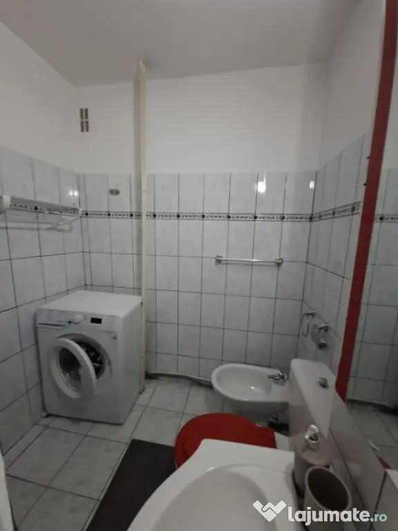 Apartament, 2 camere decomandat, zonă ultracentrală, 56,77