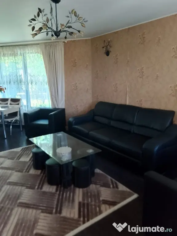 Casa cu etaj in zona Pensiunii Bianca