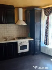 Casa cu etaj in zona Pensiunii Bianca 