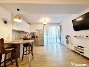 Apartament in centru civic, cu parcare si boxa