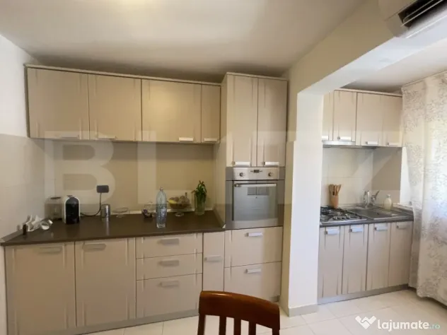Apartament 3 camere, renovat, zona Stadion