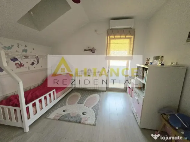 Vila 5 camere cu garaj si beci, teren 700 mp, Comuna Berceni