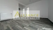 5 camere || strada asfaltata || gata de mutare ||