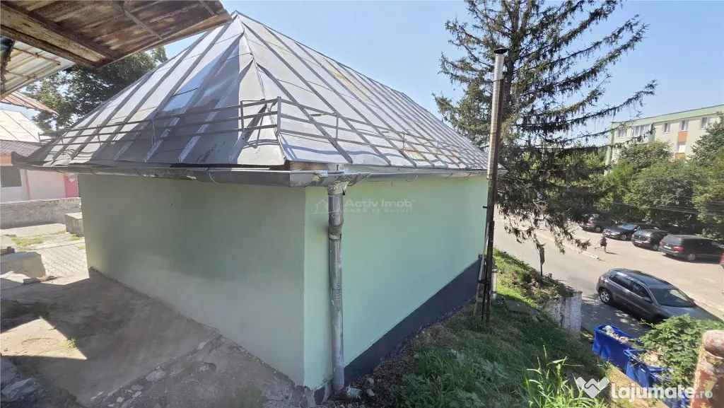 Oravita, Spatiu Comercial, Zona Piata, Usor Negociabil