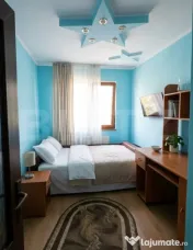 Apartament 3 camere , decomandat , 50 m2, zona MICRO 40 