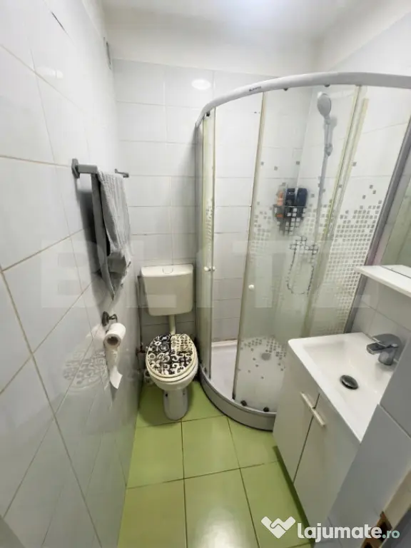 Apartament in Gruia, 2 camere, 42mp, cu parcare