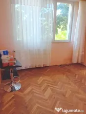 De vanzare - apartament cu 3 camere decomandate, Tiglina ... 