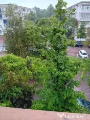 De vanzare apartament cu 3 camere decomandate, Tiglina 2,...