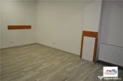 Apartament Bloc Nou 3 Camere 2 Bai si Parcare Privata de Zo