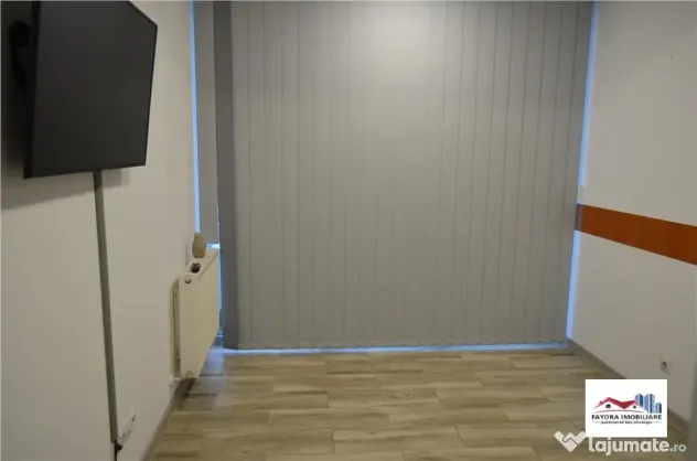 Apartament Bloc Nou 3 Camere 2 Bai si Parcare Privata de Zo