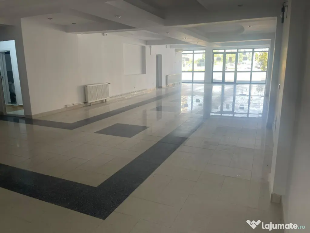 Spațiu comercial de închiriat, 160 mp, zona Calea Bucureș