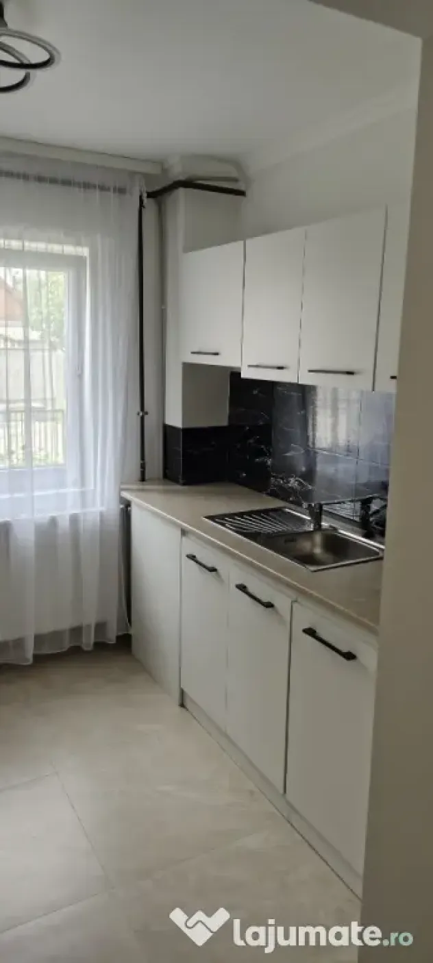Apartament de vanzare sau de inchiriat