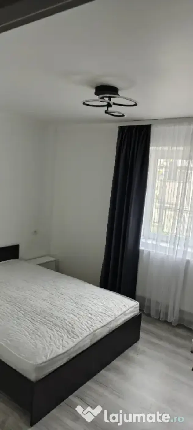 Apartament de vanzare sau de inchiriat
