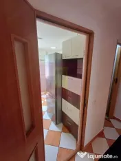 Apartament cu 3 camere, boxa subsol si loc parcare - Berceni 