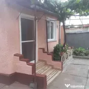 Vand casă în Micalaca 