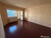 - Apartament 2 camere 54mp, Etaj 1, zona Radu Negru