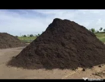 Pamant negru, compost, utilaje