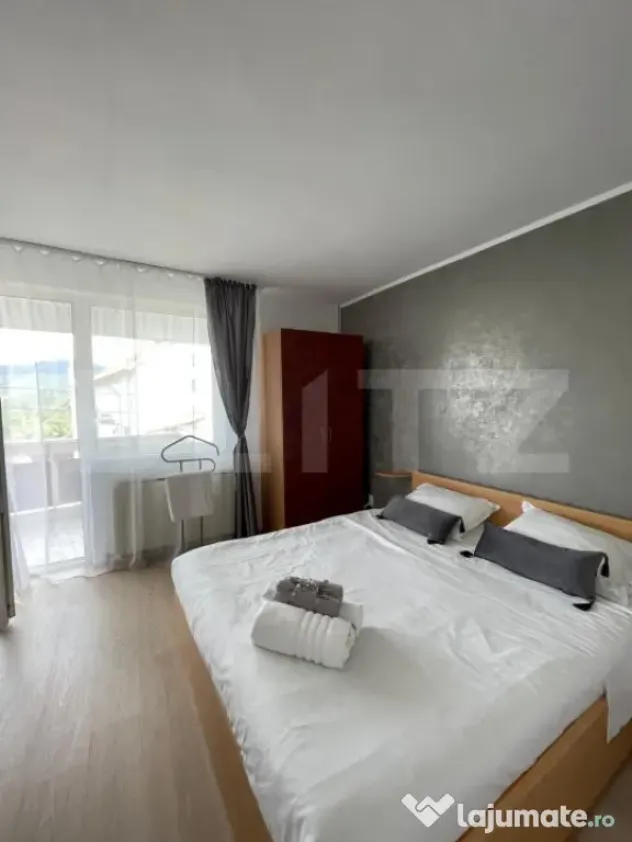 Pensiune de inchiriat, 228 mp, zona Predeal