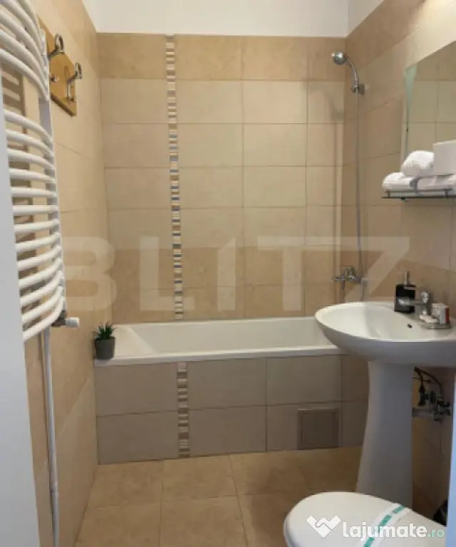 Pensiune de inchiriat, 228 mp, zona Predeal