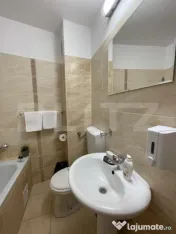 Pensiune de inchiriat, 228 mp, zona Predeal 