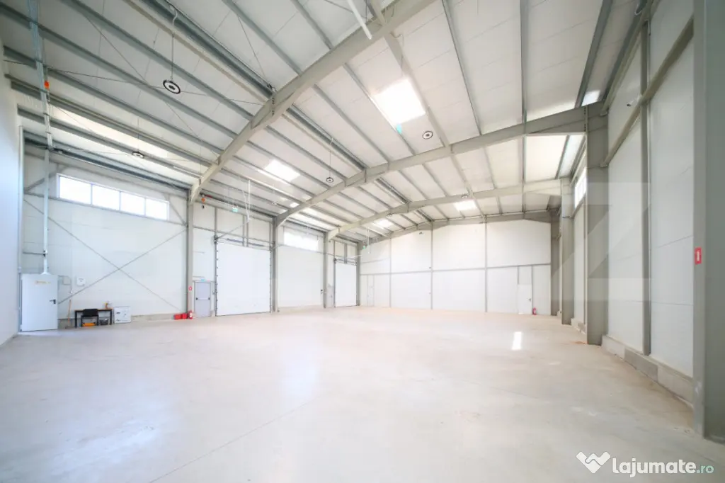 Hala cu cladire birouri, 955 mp, 2850 mp teren, Campia Turzi - Cluj-Napoca (Cluj)