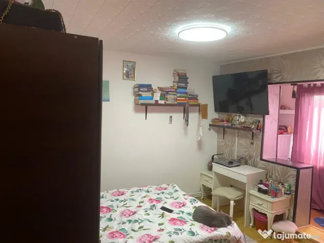 De vânzare, apartament 2 camere, decomandat, oraș Călărași, jud. Călărași