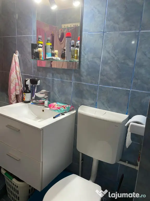 De vânzare, apartament 2 camere, decomandat, oraș Călărași, jud. Călărași