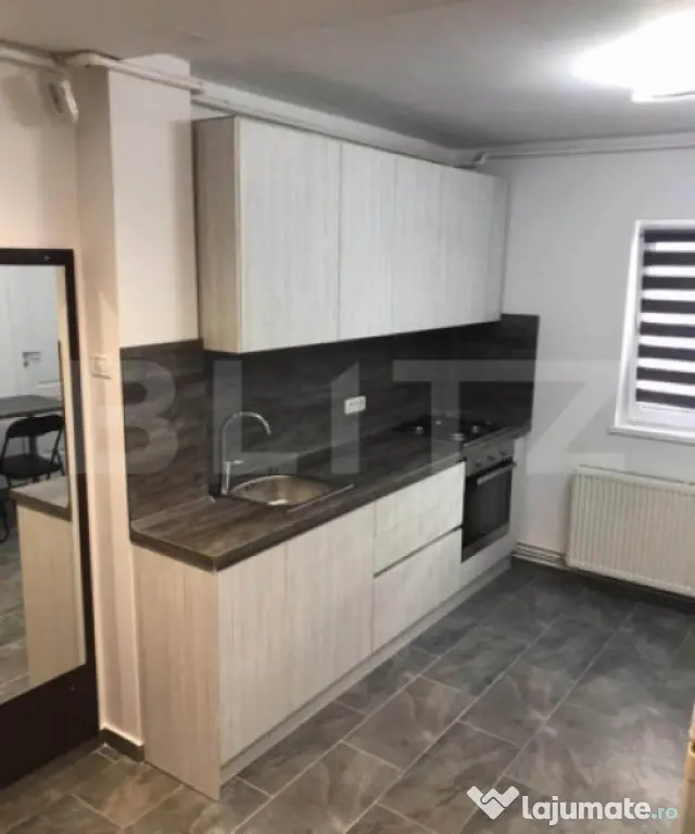 # Închiriez apartament 2 camere |Centrală proprie | Balcon