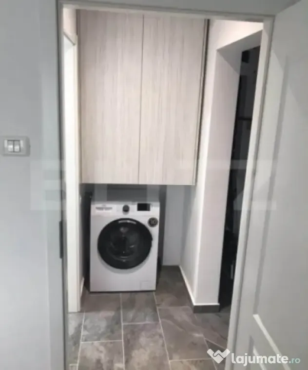 # Închiriez apartament 2 camere |Centrală proprie | Balcon