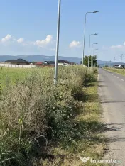 Terenuri pe șoseaua Brașovului în Bod spre Sanpetru