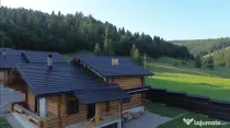 Caban#259; din Bu#537;teni de V#226;nzare #238;n Bucovina |