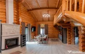Caban#259; din Bu#537;teni de V#226;nzare #238;n Bucovina |