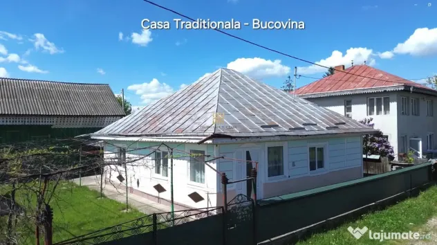 Cas#259; tradi#539;ional#259; #238;n Bucovina, cu teren de 1