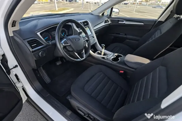 Ford Mondeo 165 CP