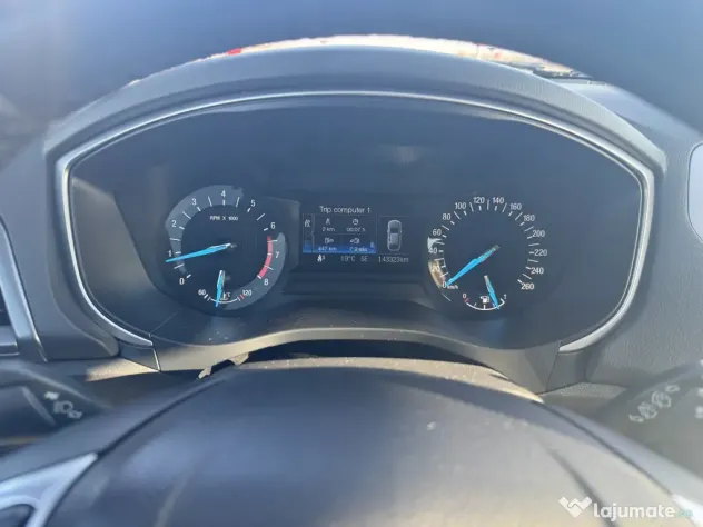Ford Mondeo 165 CP