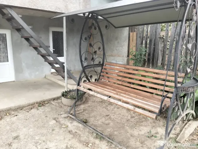 Casa de vanzare in Socea, Rediu, Jud. Neamt
