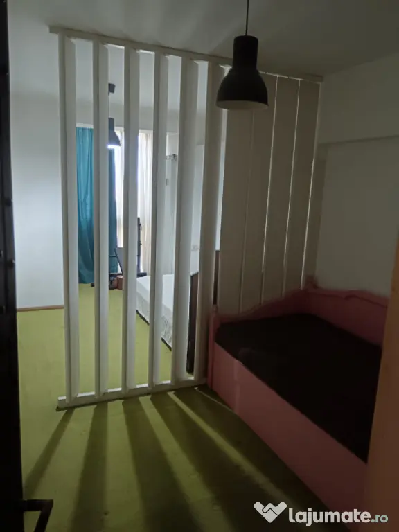 Apartament 4 camere, 103 mp, zona Centru/Ramada