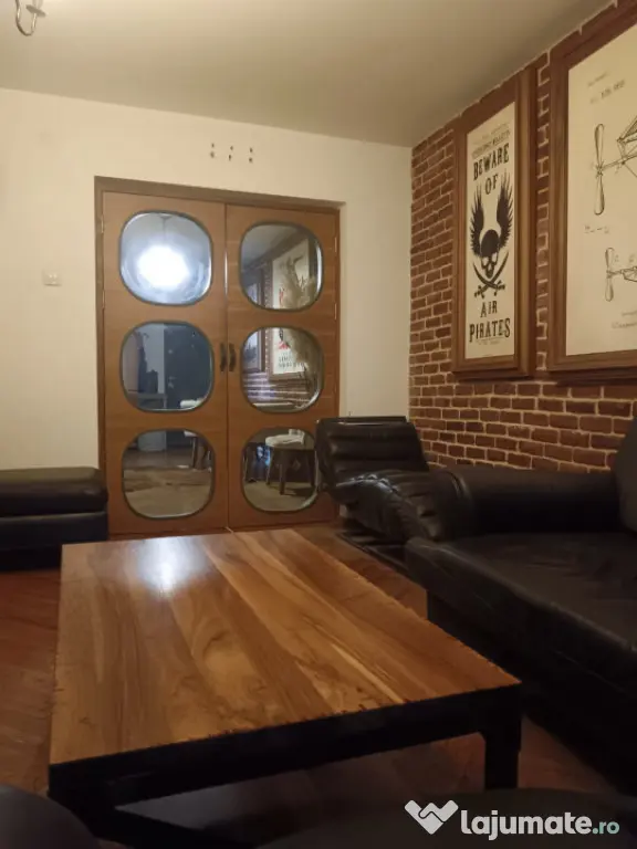 Apartament 4 camere, 103 mp, zona Centru/Ramada