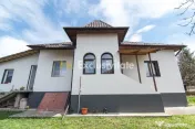 Casa cu 3 camere renovata