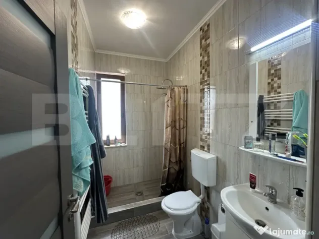 Casă de vânzare în Vetiș – Cartier Holiday,130 mp, Ter