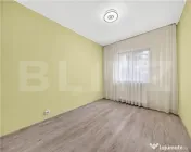 Apartament 2 camere, renovat, 2 balcoane, boxă și parcare