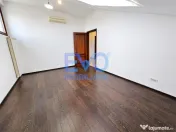 Spatiu Birouri 93 mp Utili, 11 mp Balcoane, Palatul de Justi