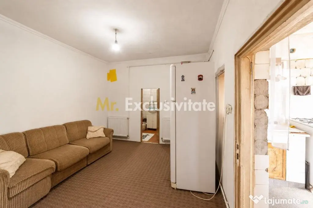 Casa cu potential/ zona Sf Vineri/ 126 mp teren/ Regim ur...