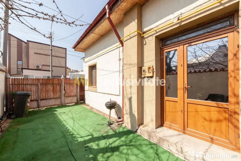 Casa cu potential/ zona Sf Vineri/ 126 mp teren/ Regim ur...