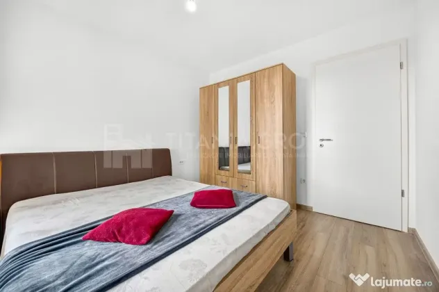 Studio modern | Kasper Coresi | Parcare & boxă