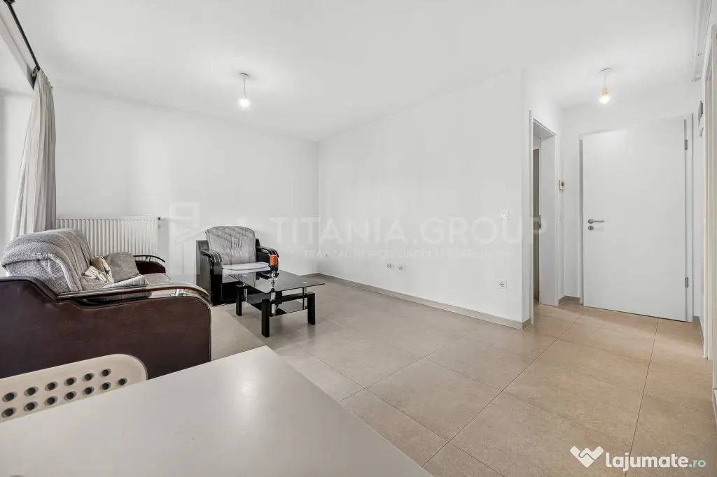 Studio modern | Kasper Coresi | Parcare & boxă
