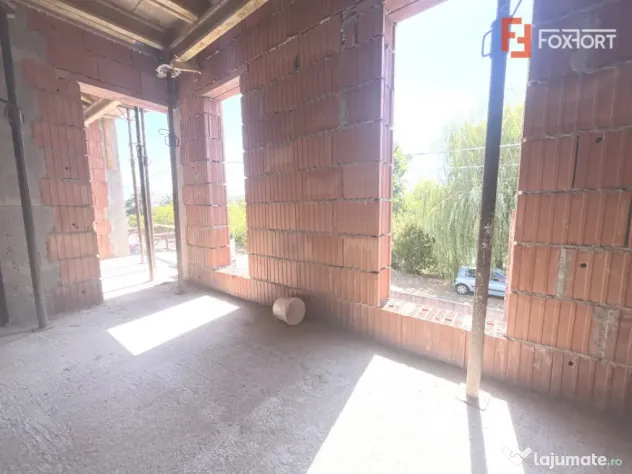 COMISION 0 % MOSNITA NOUA Duplex la vanzare etaj cu 4 camere