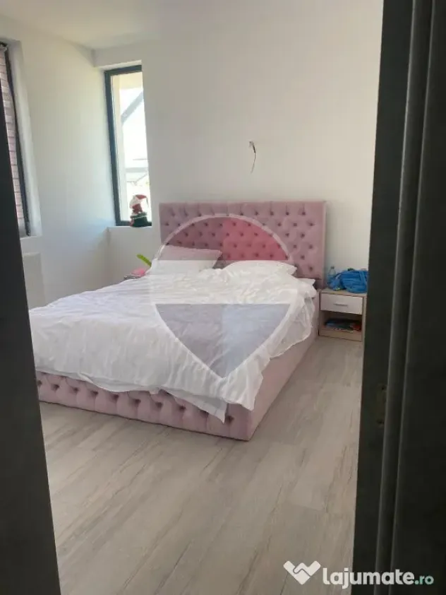 Casă de închiriat – Comuna Berceni, Str. Miorița | 4...