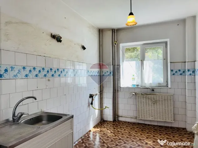 Apartament 2 camere | 60 mp | Teiul Doamnei | Etaj 3/10